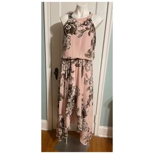 Light pink flower sleeveless summer dress